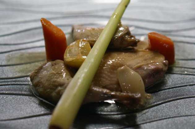 codorniz-escabechada-manzana-sidra-aromaticos-tai