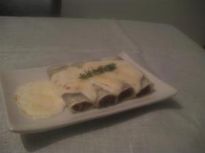 Canelones de rabo de añojo, emplatados