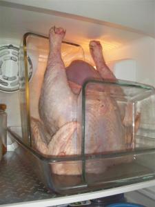 Pollo vertical en el frigorífico