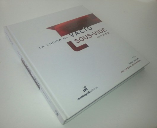 La cocina al vacío, de Roca y Brugués. Portada